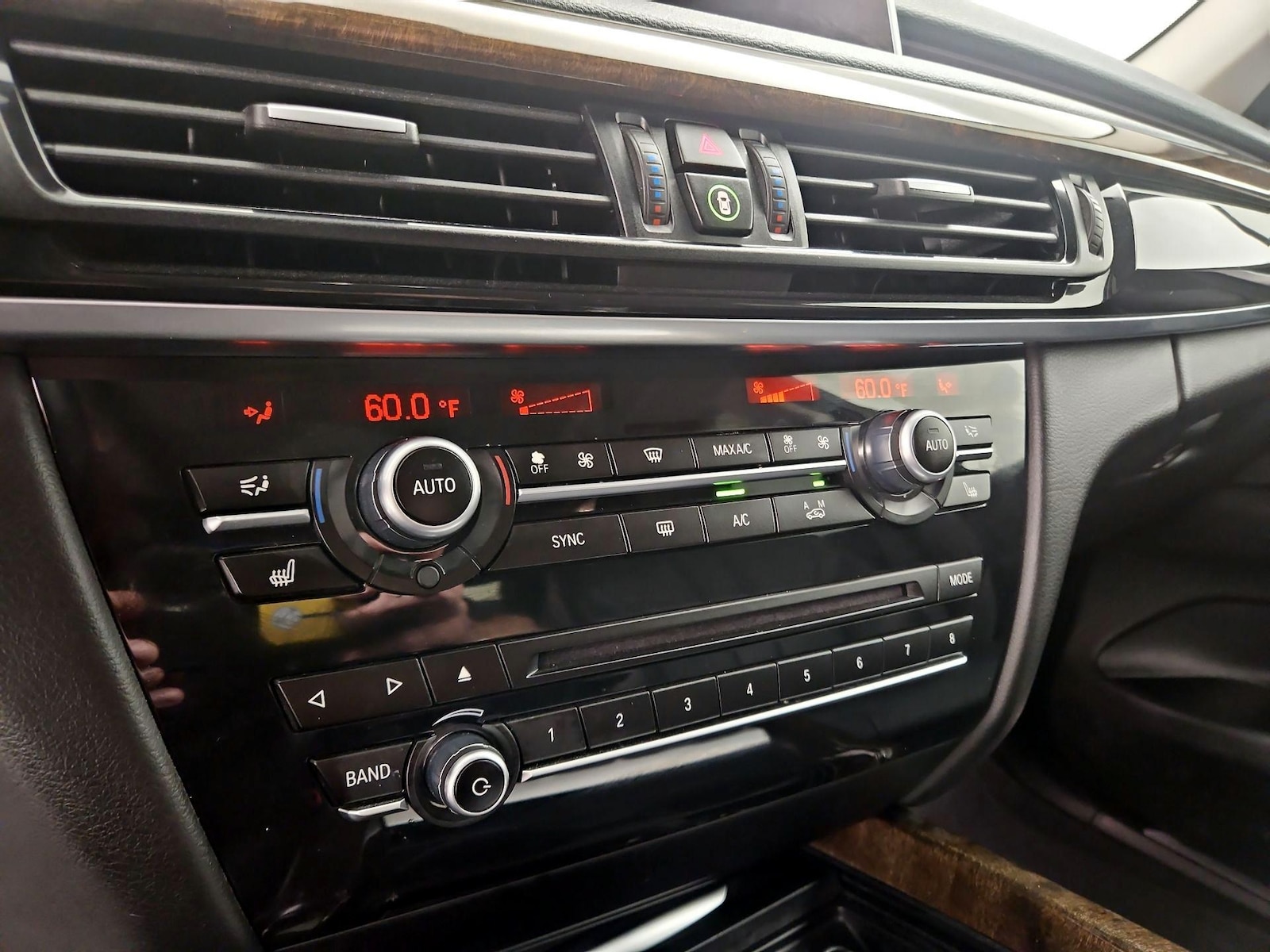 2015 BMW X5 xDrive35i - Photo 18