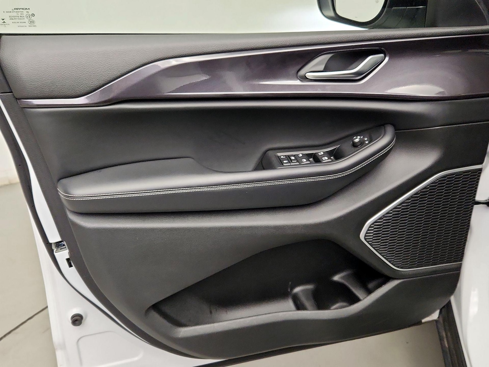 2021 Jeep Grand Cherokee L Laredo - Photo 13