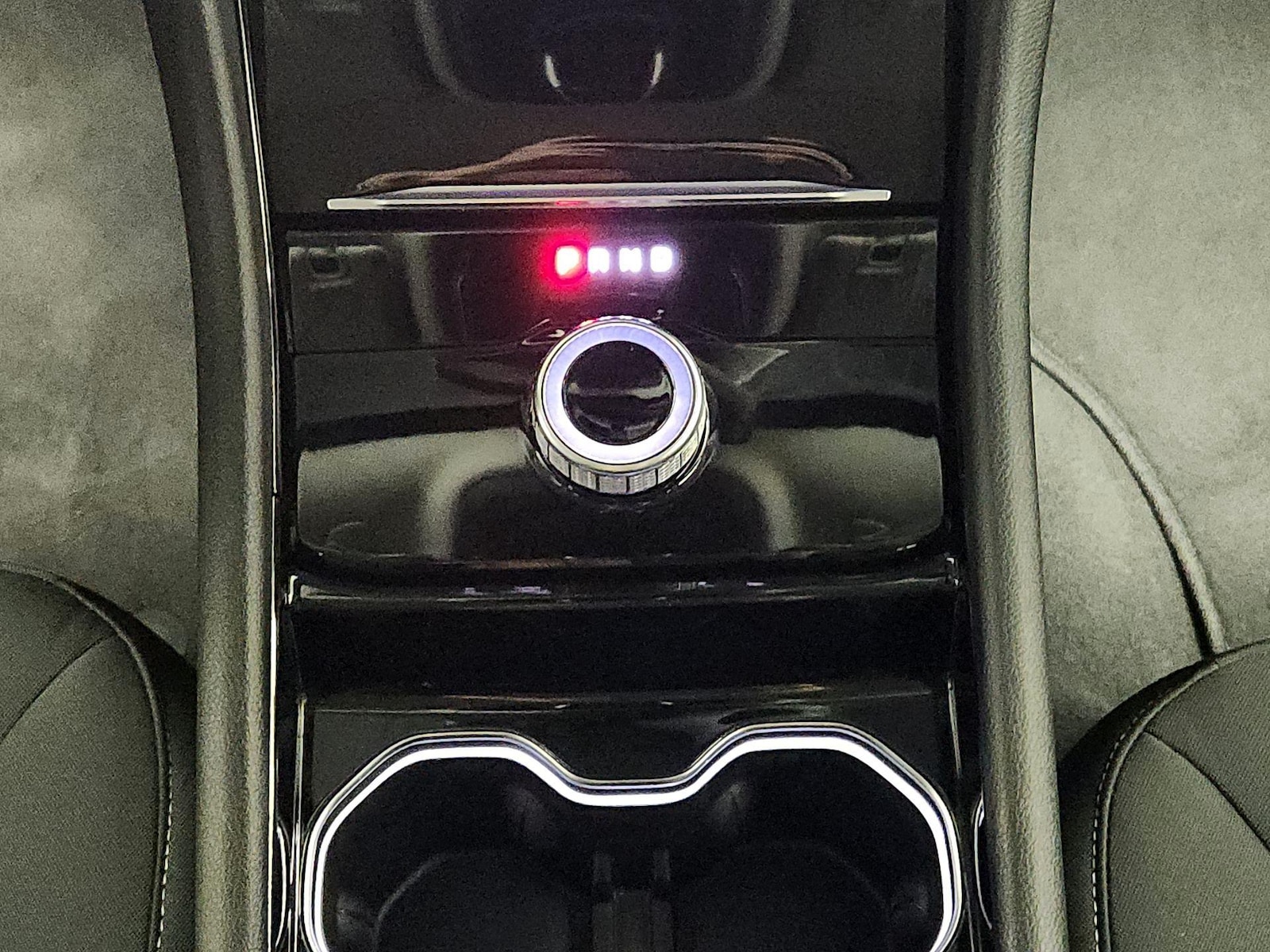 2021 Jeep Grand Cherokee L Laredo - Photo 18