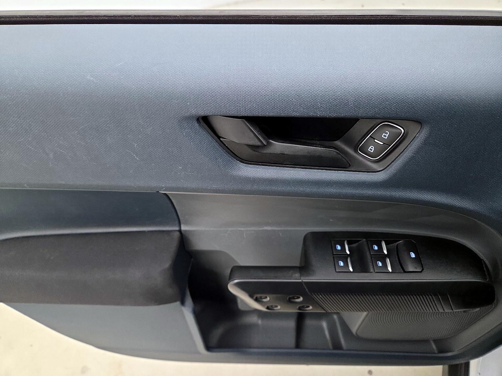 2022 Ford Maverick XL - Photo 13
