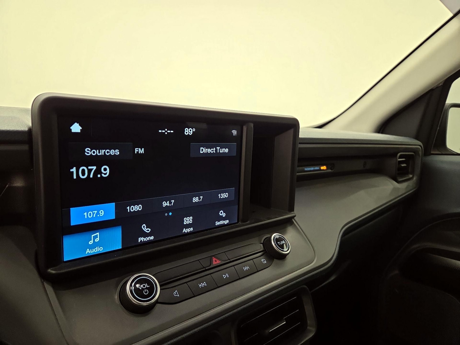 2022 Ford Maverick XL - Photo 16