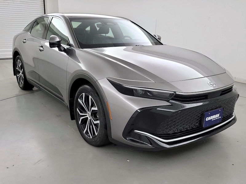 2024 Toyota Crown XLE
