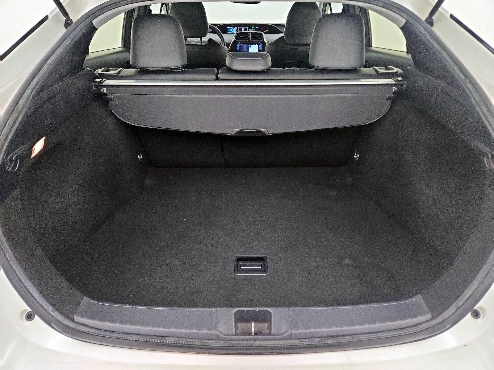 2017 Toyota Prius Four - Photo 19
