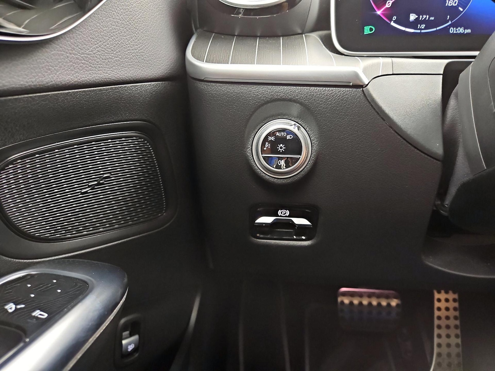 2023 Mercedes-Benz C-Class Sedan C 300 - Photo 14