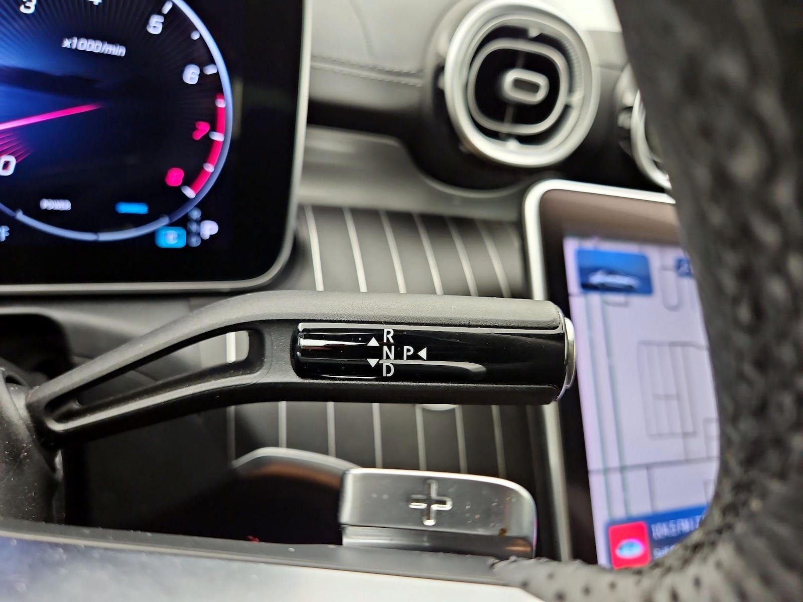 2023 Mercedes-Benz C-Class Sedan C 300 - Photo 19