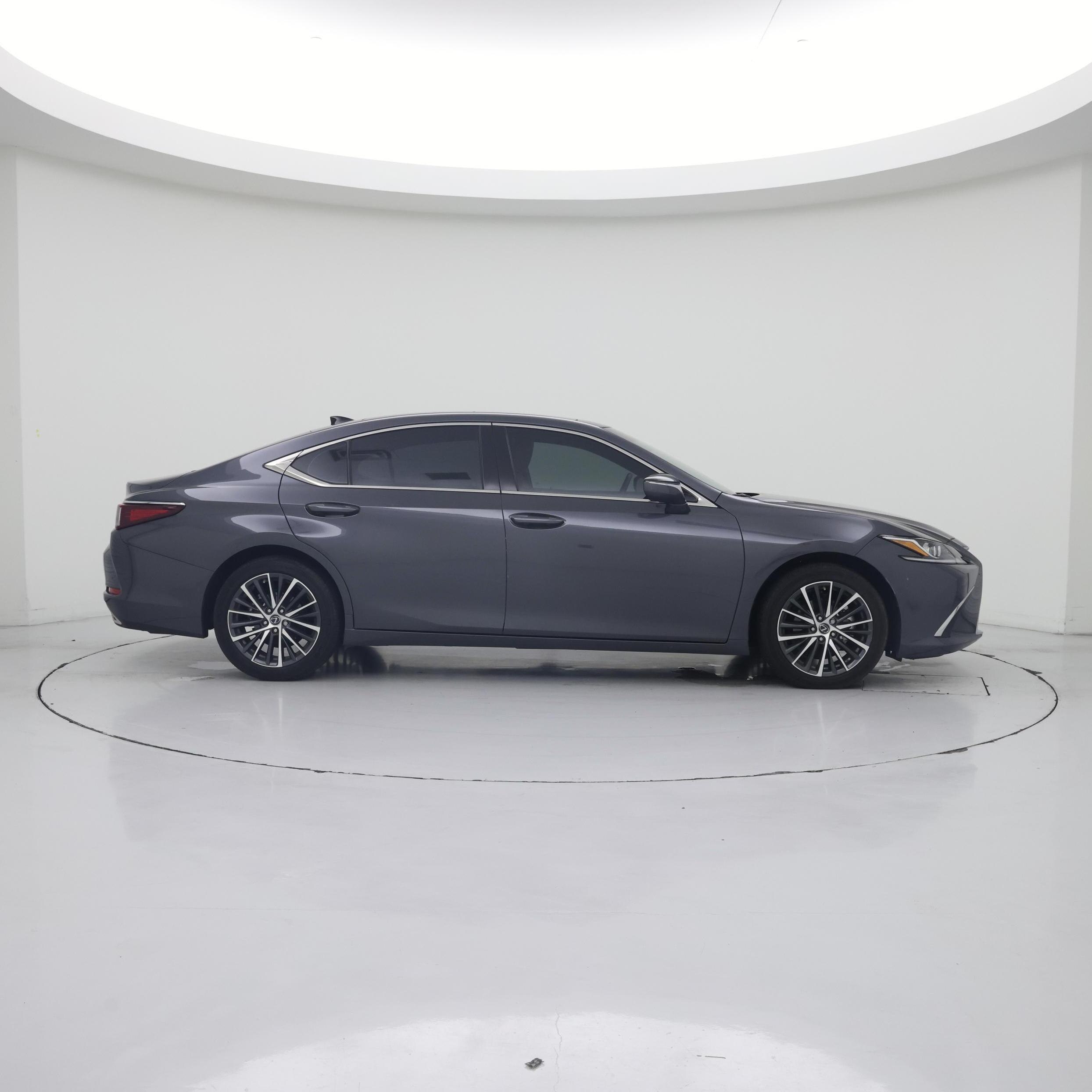 Thumbnail: 2025 Lexus ES - 7