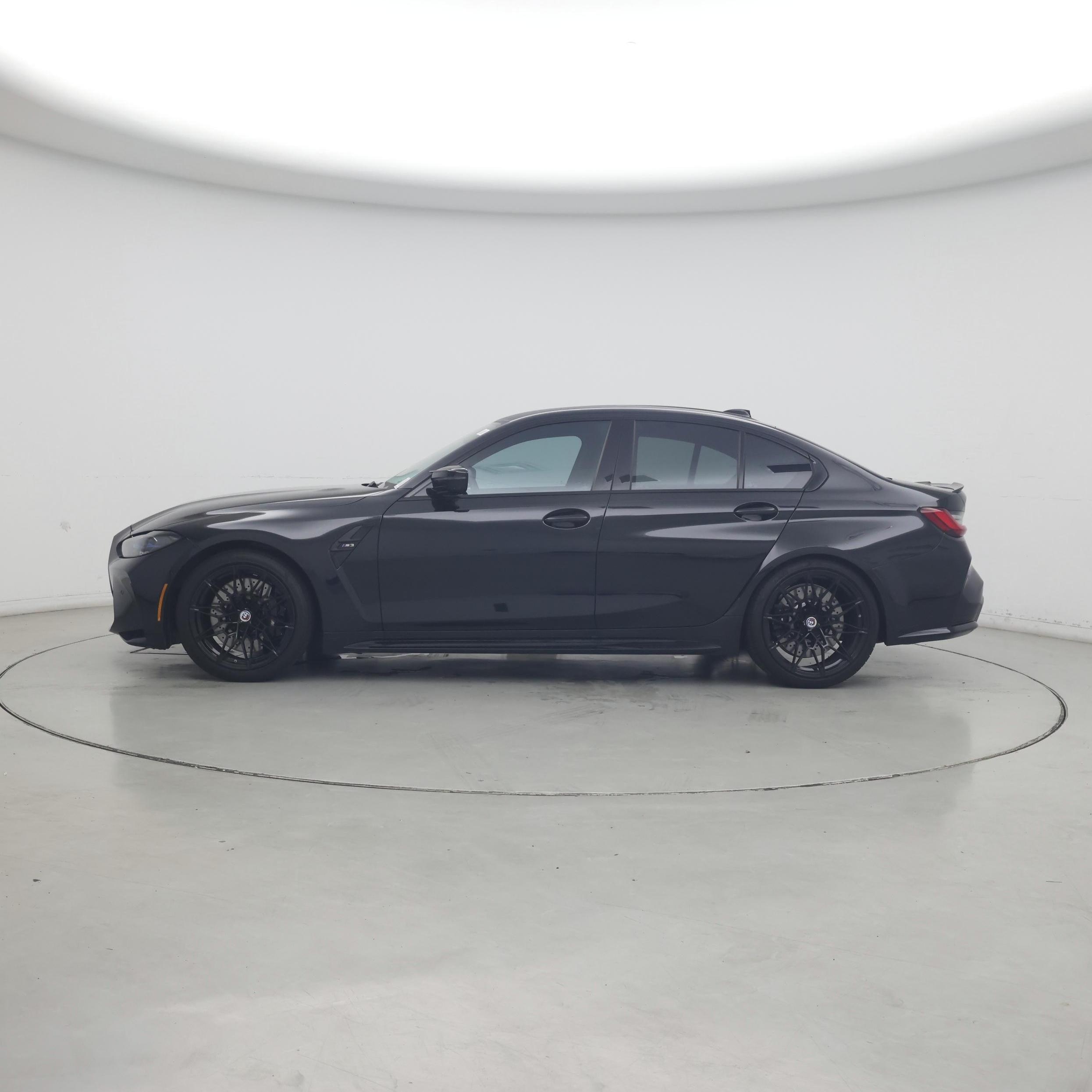 Thumbnail: 2022 BMW M3 - 3