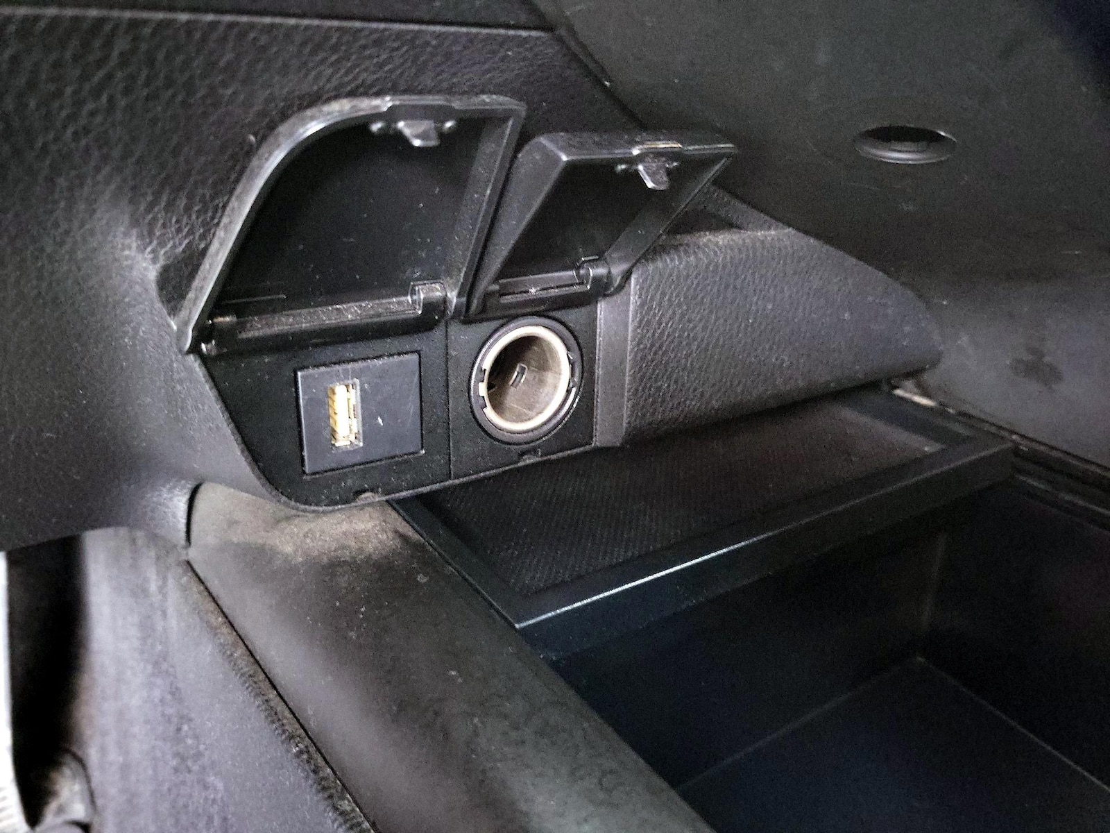 2022 Toyota Camry SE Nightshade - Photo 19
