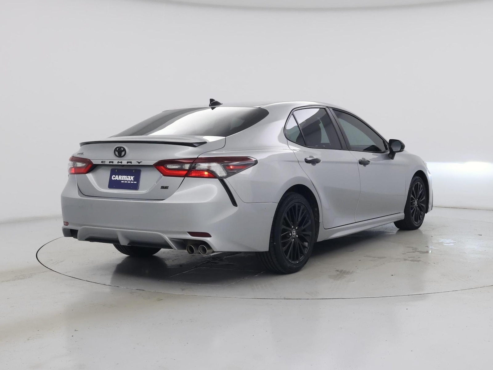 2022 Toyota Camry SE Nightshade - Photo 9