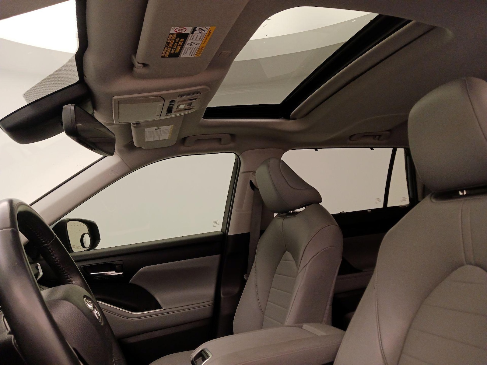 Sunroof(s) & Overhead Airbags