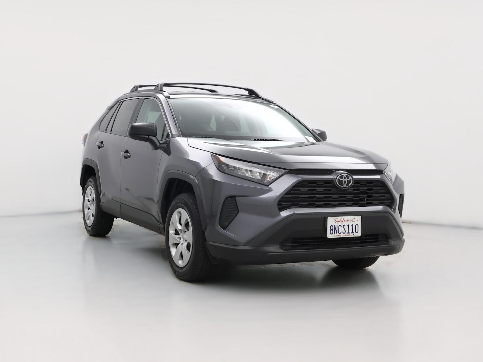 2020 Toyota RAV4 LE - Photo 1