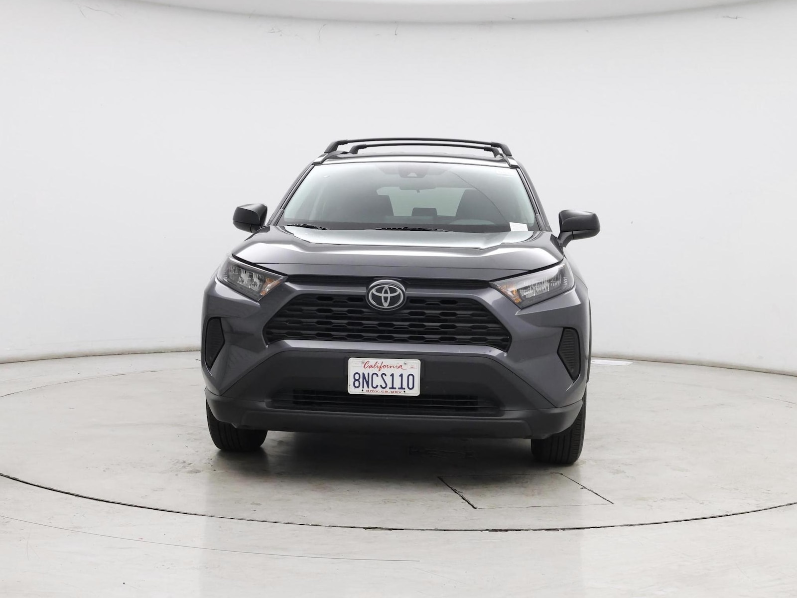 2020 Toyota RAV4 LE - Photo 6