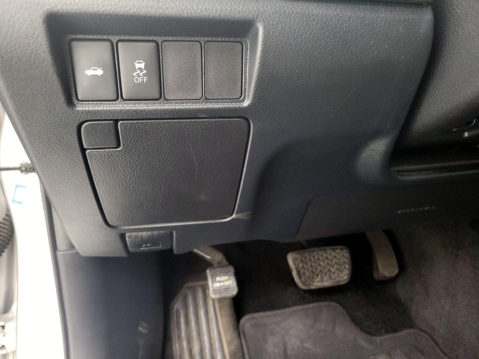 2014 Toyota Avalon XLE Premium - Photo 14