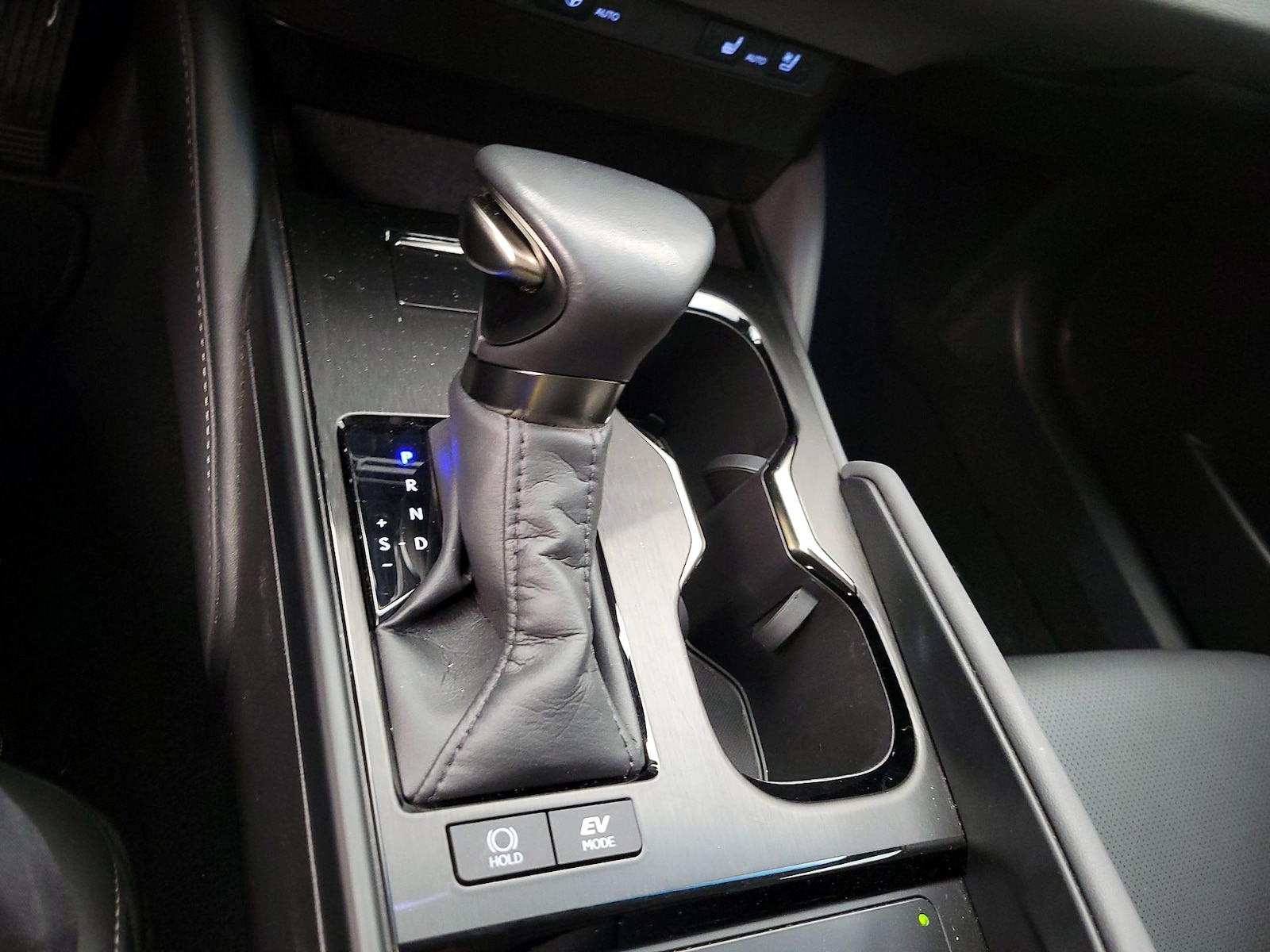 2024 Lexus ES 300h, photo 18