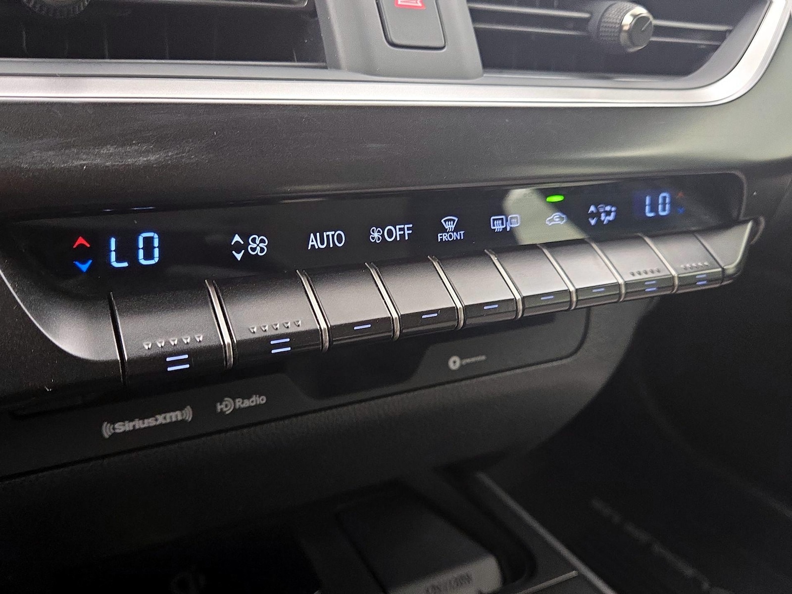 2021 Lexus UX 200 - Photo 16