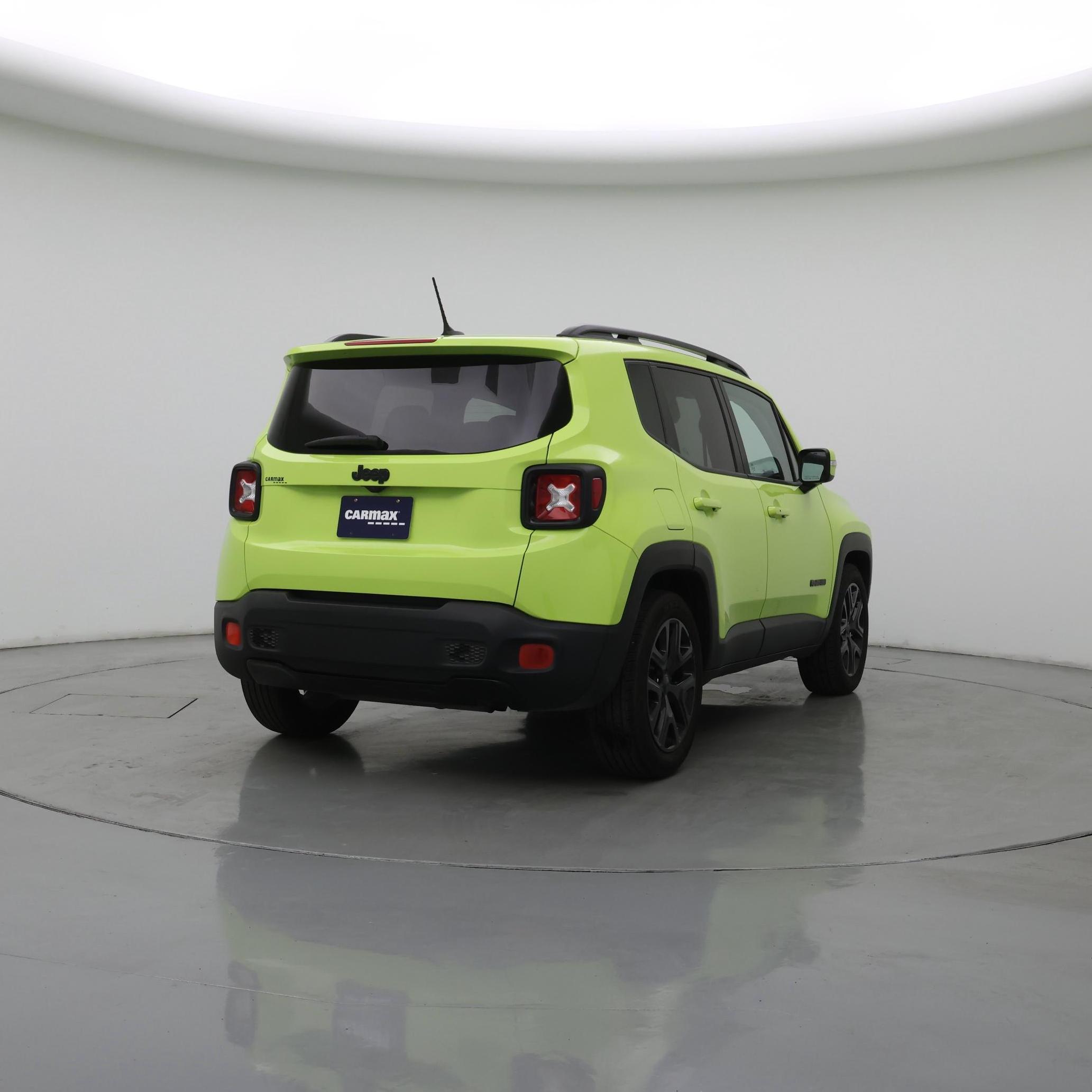 Thumbnail: 2017 Jeep Renegade - 8
