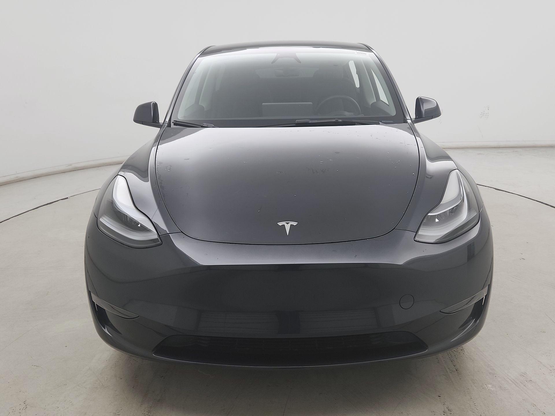 Thumbnail: 2025 Tesla Model Y - 2