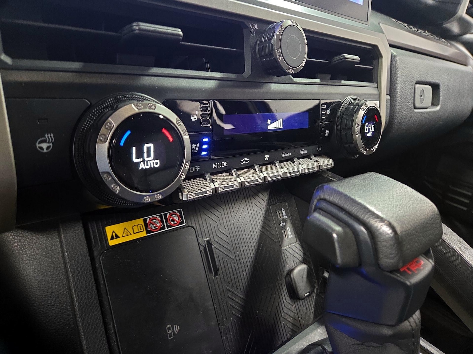 2024 Toyota Tacoma TRD Off Road - Photo 7