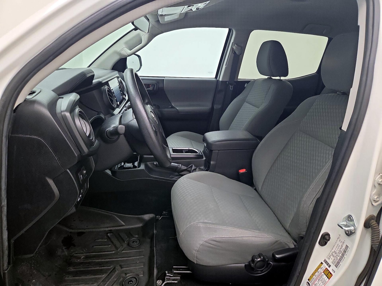 2021 Toyota Tacoma SR - Photo 12