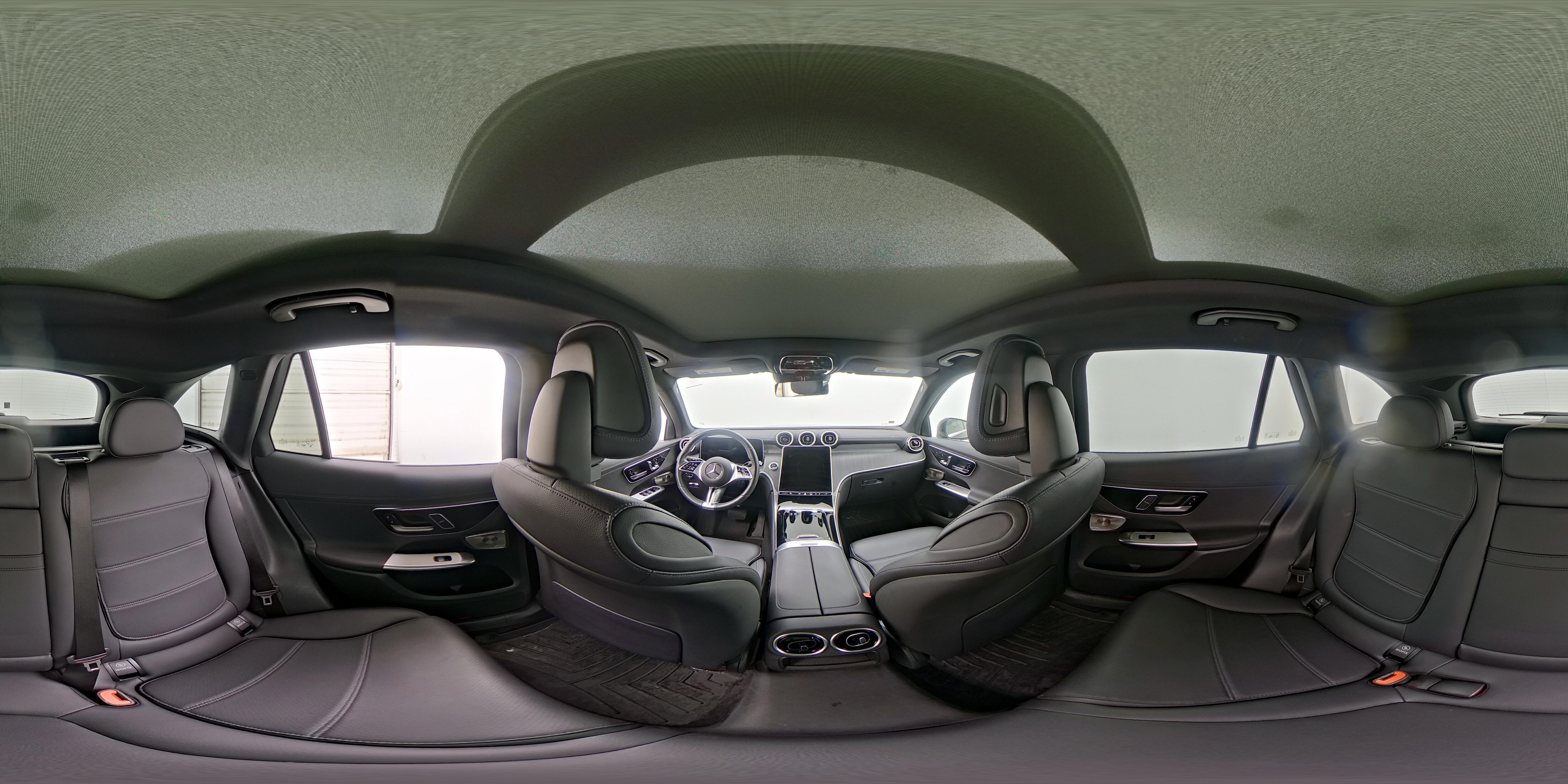 2024 Mercedes-Benz GLC GLC 300 - Photo 28