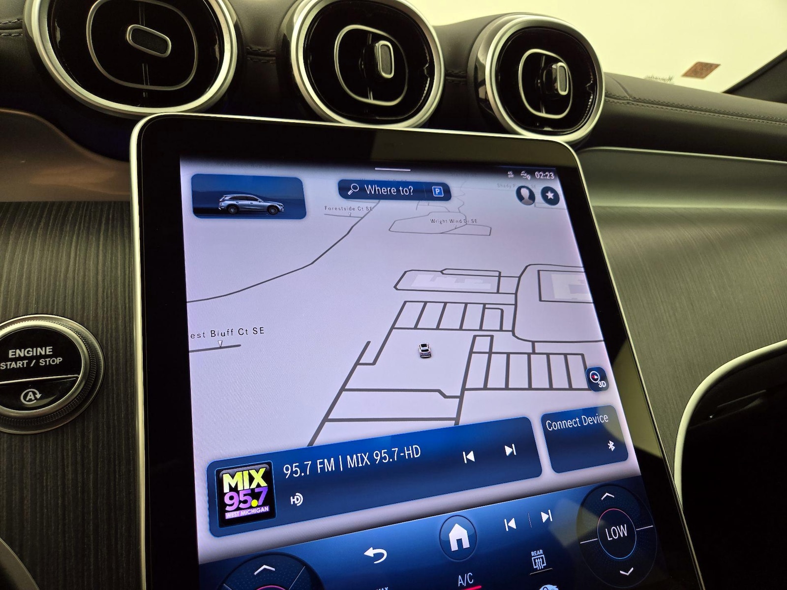 2024 Mercedes-Benz GLC GLC 300 - Photo 15