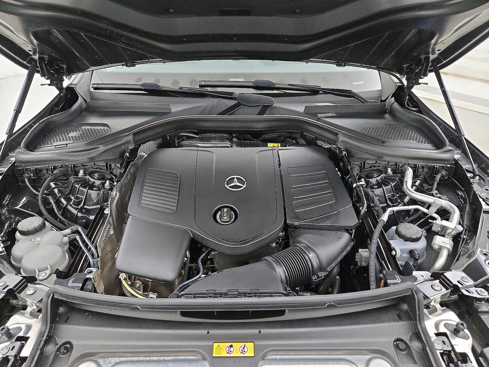 2024 Mercedes-Benz GLC GLC 300 - Photo 24