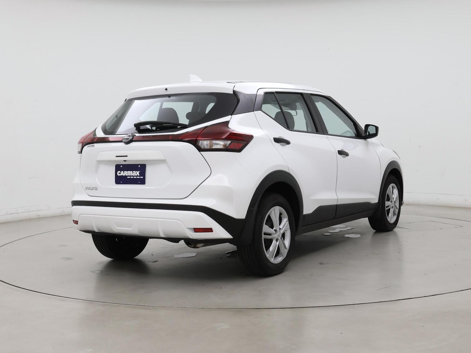 2024 Nissan Kicks S - Photo 9