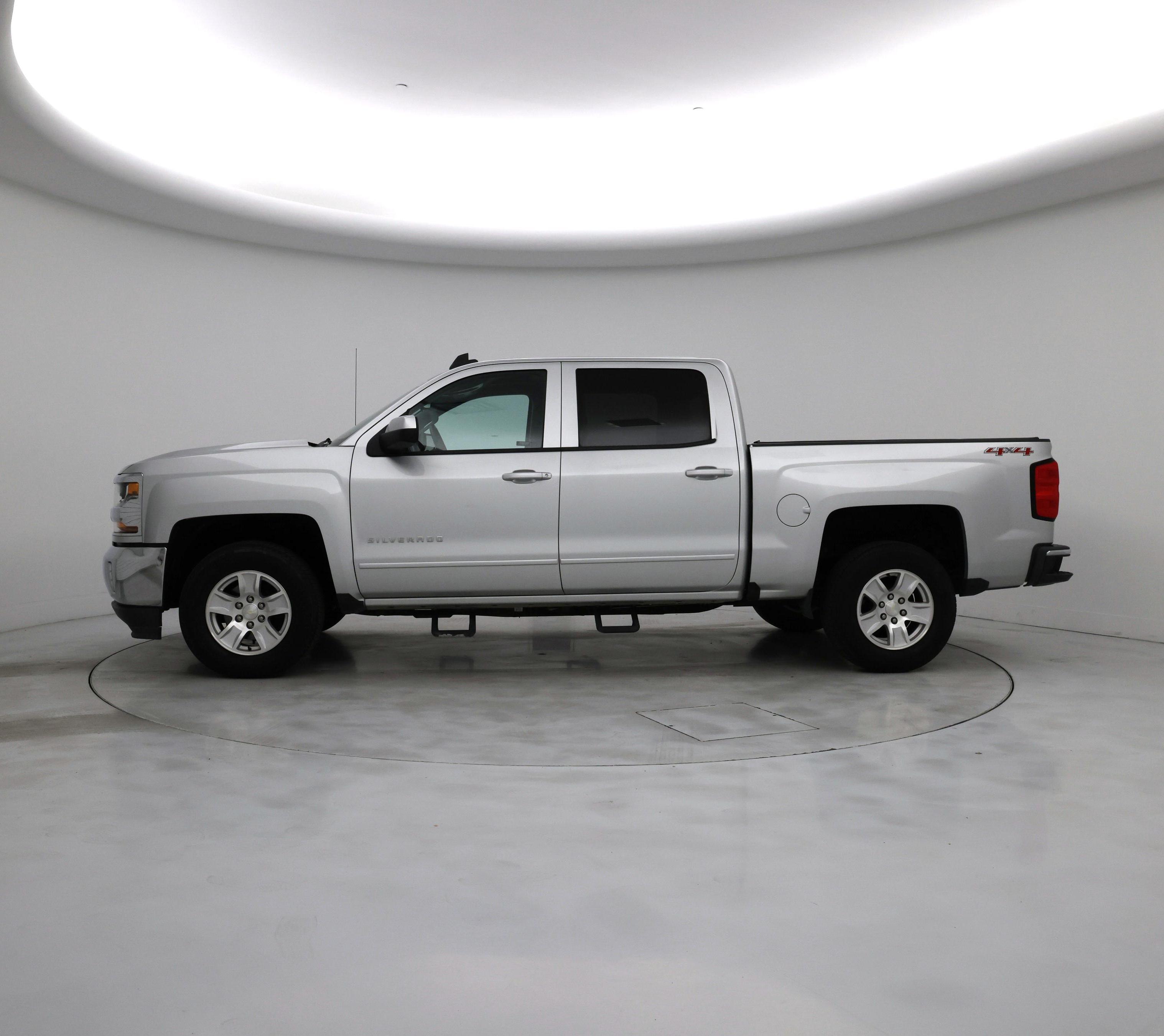 Thumbnail: 2017 Chevrolet Silverado 1500 - 3