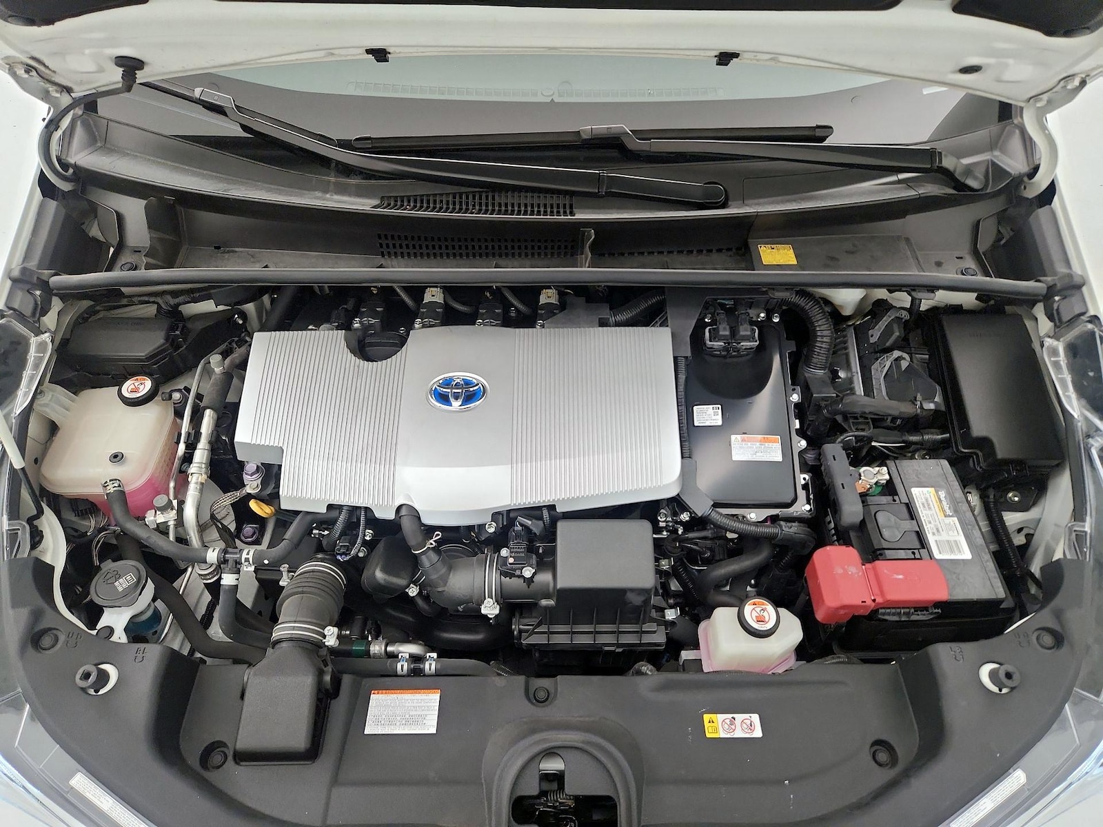 2017 Toyota Prius Three - Photo 21