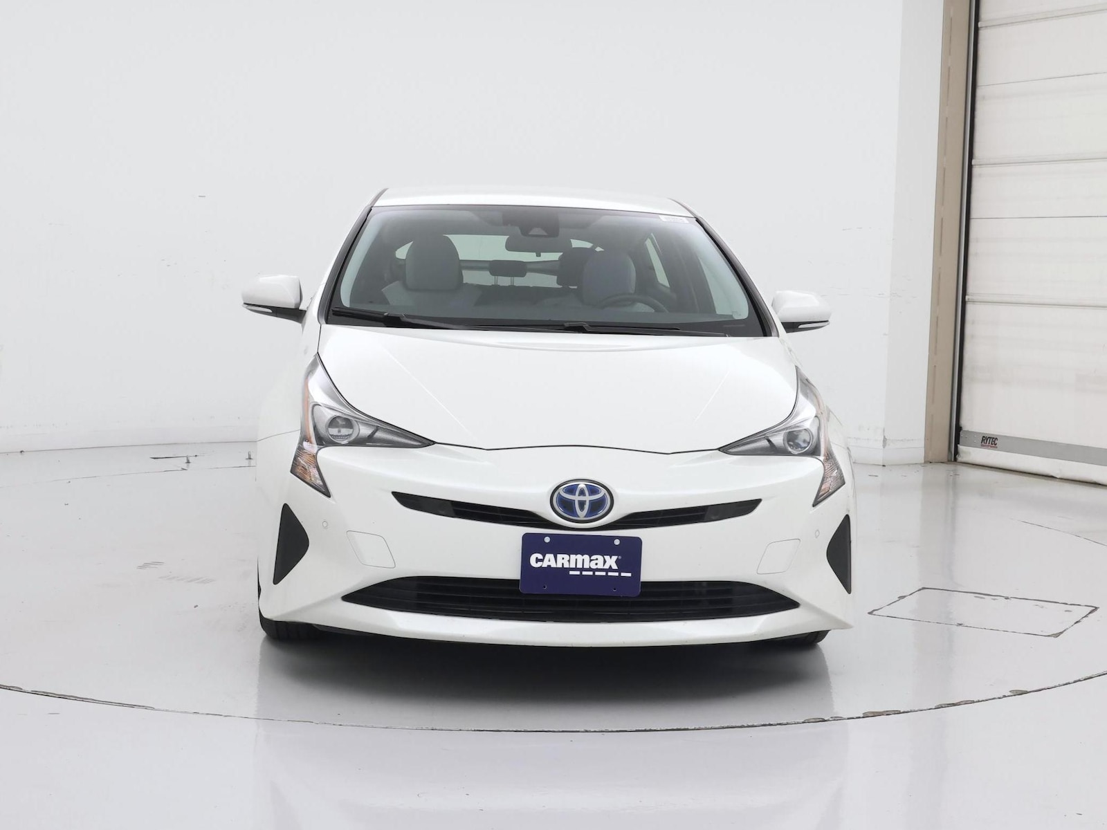 2017 Toyota Prius Three - Photo 6