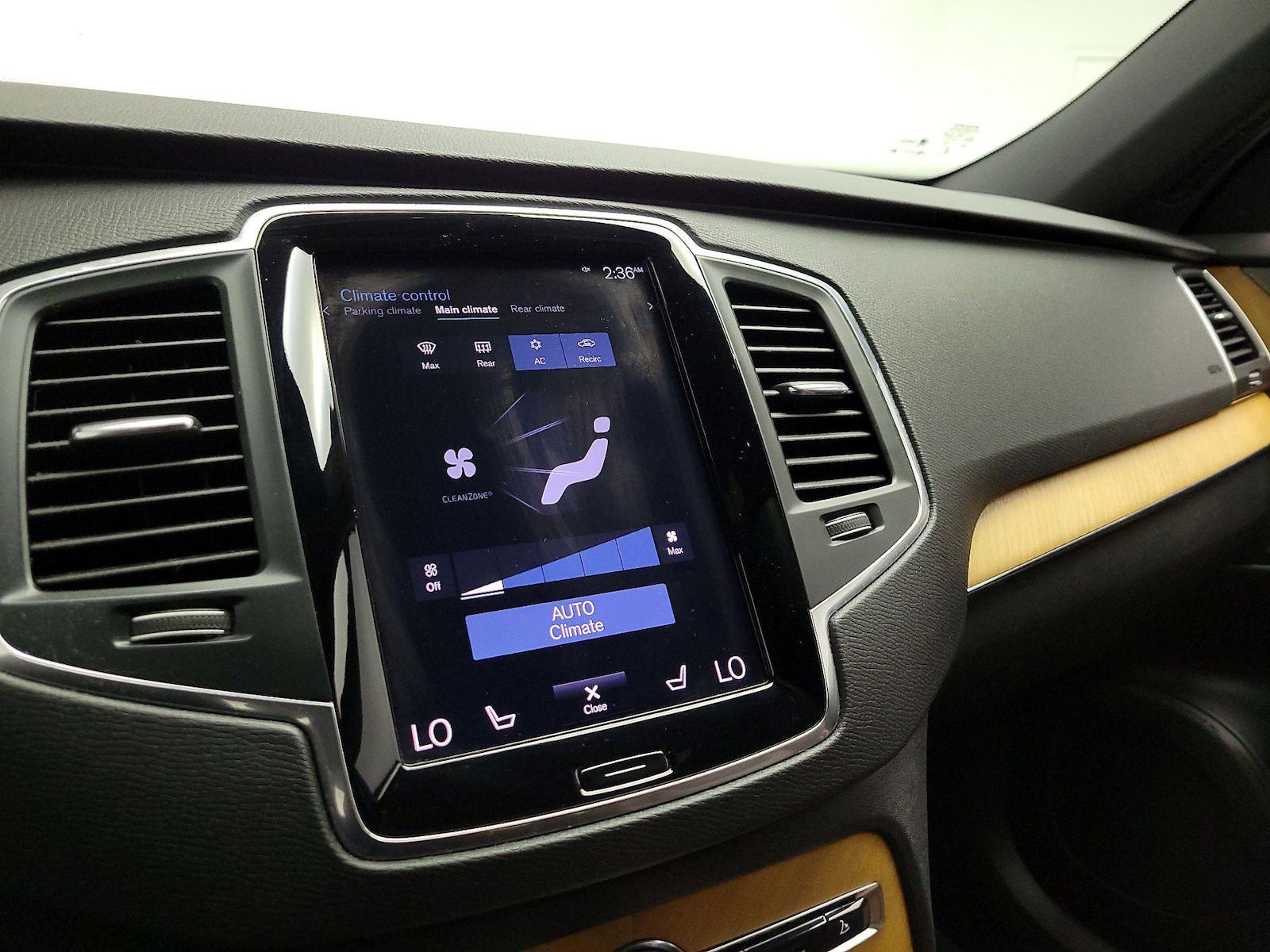 2021 Volvo XC90 Momentum - Photo 16