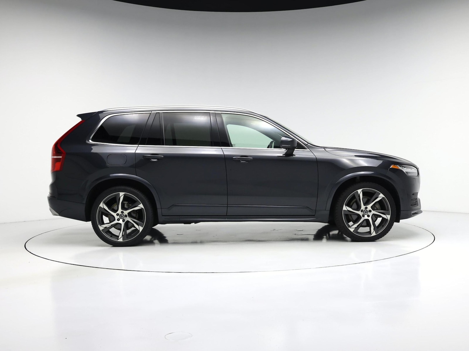 2021 Volvo XC90 Momentum - Photo 8