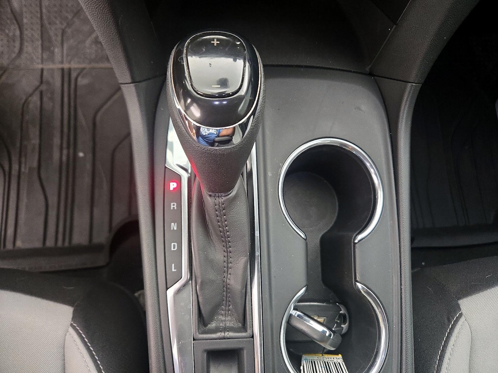 2020 Chevrolet Equinox LT - Photo 18