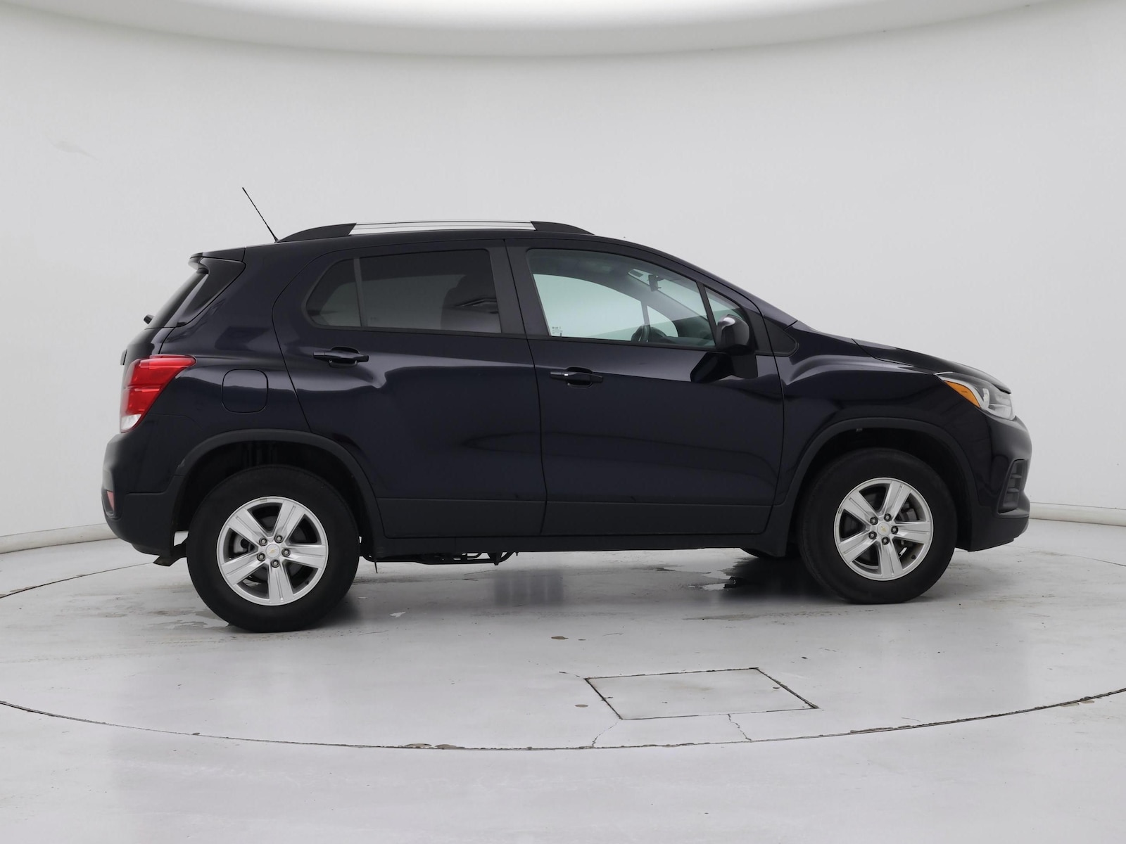 2022 Chevrolet Trax LT - Photo 8