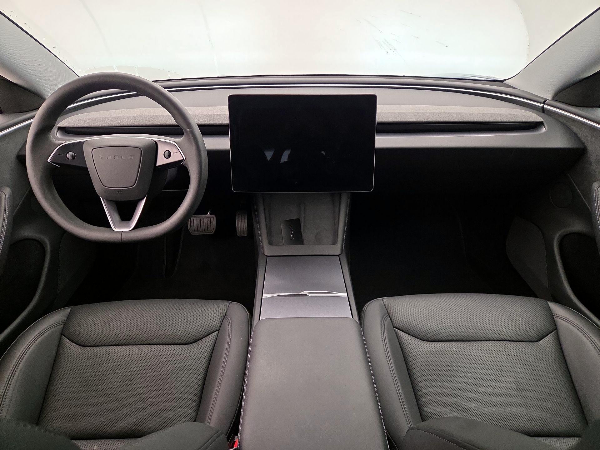 Thumbnail: 2024 Tesla Model 3 - 9