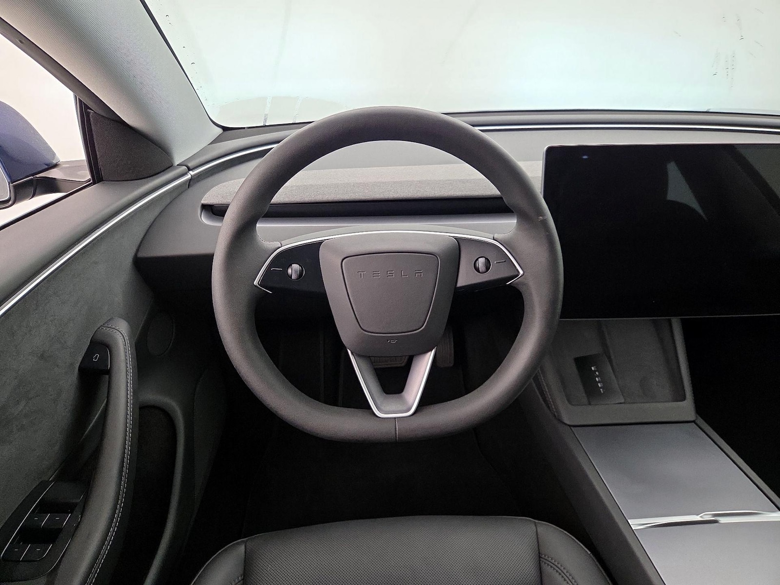 2024 Tesla Model 3 Long Range - Photo 11