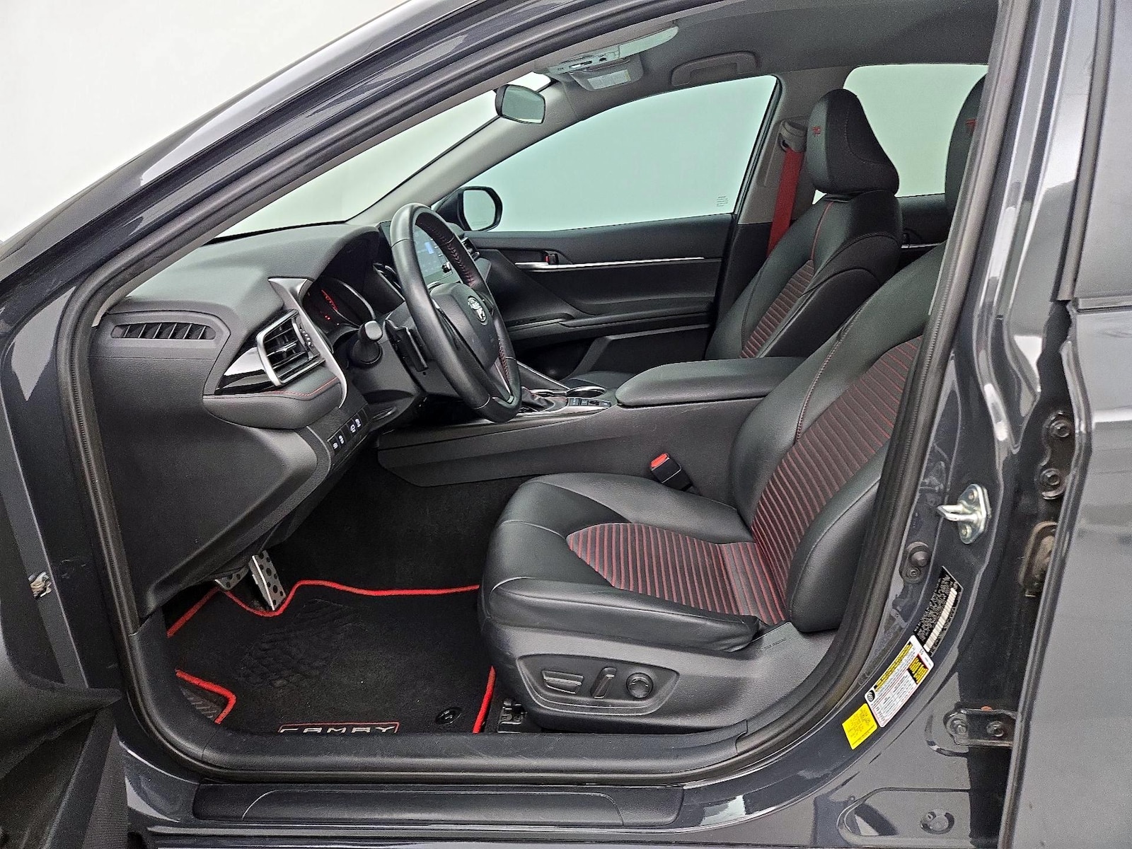 Power Seat(s) & Side Airbags