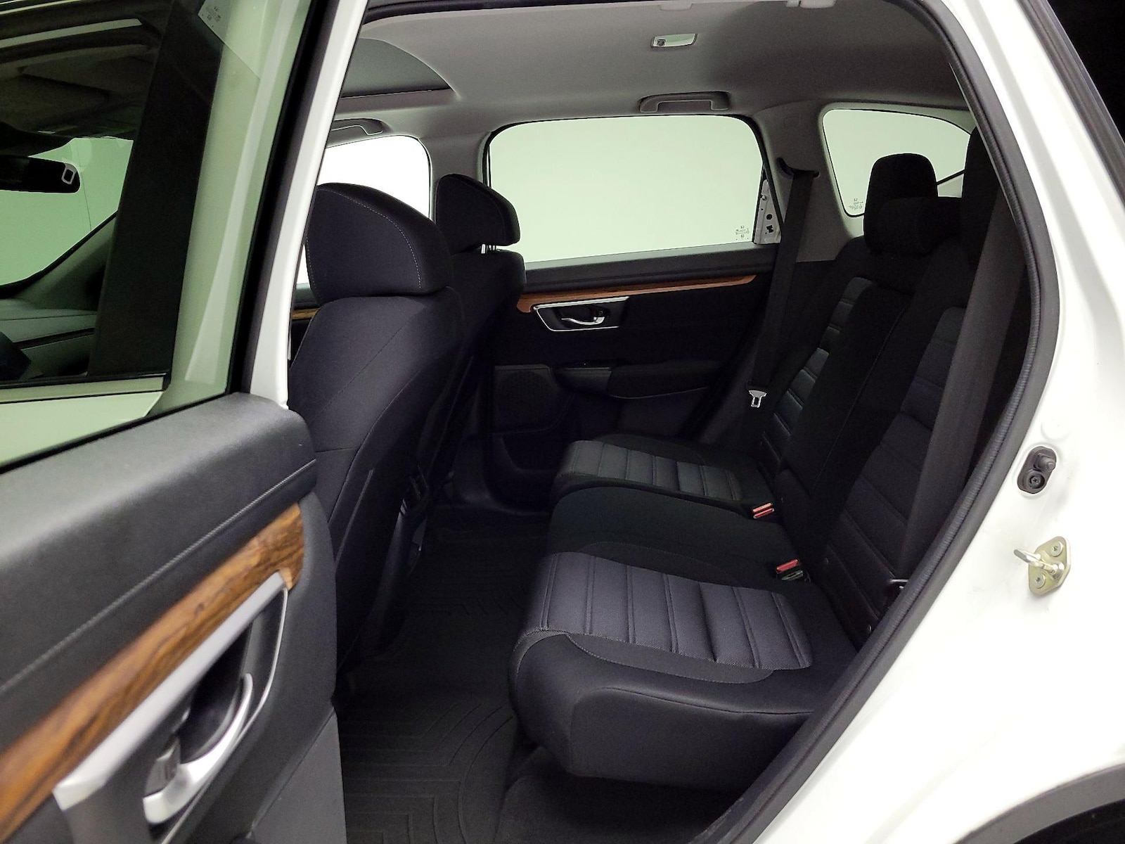2019 Honda CR-V EX - Photo 19