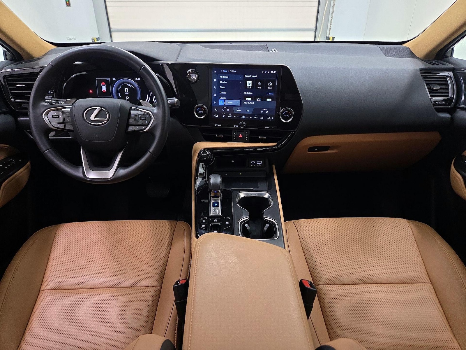 Apple CarPlay® & Android Auto™