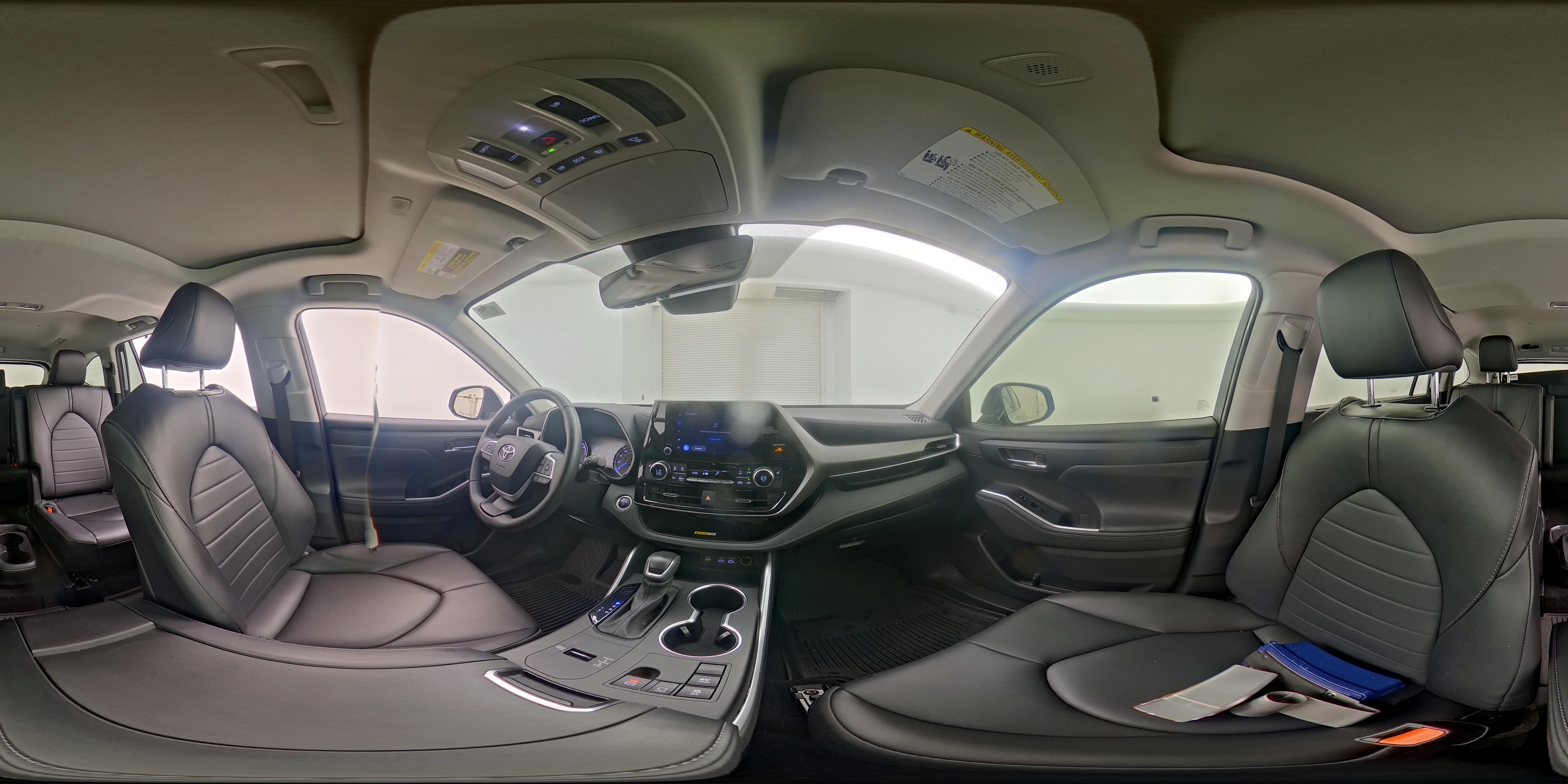 2024 Toyota Highlander XLE - Photo 25
