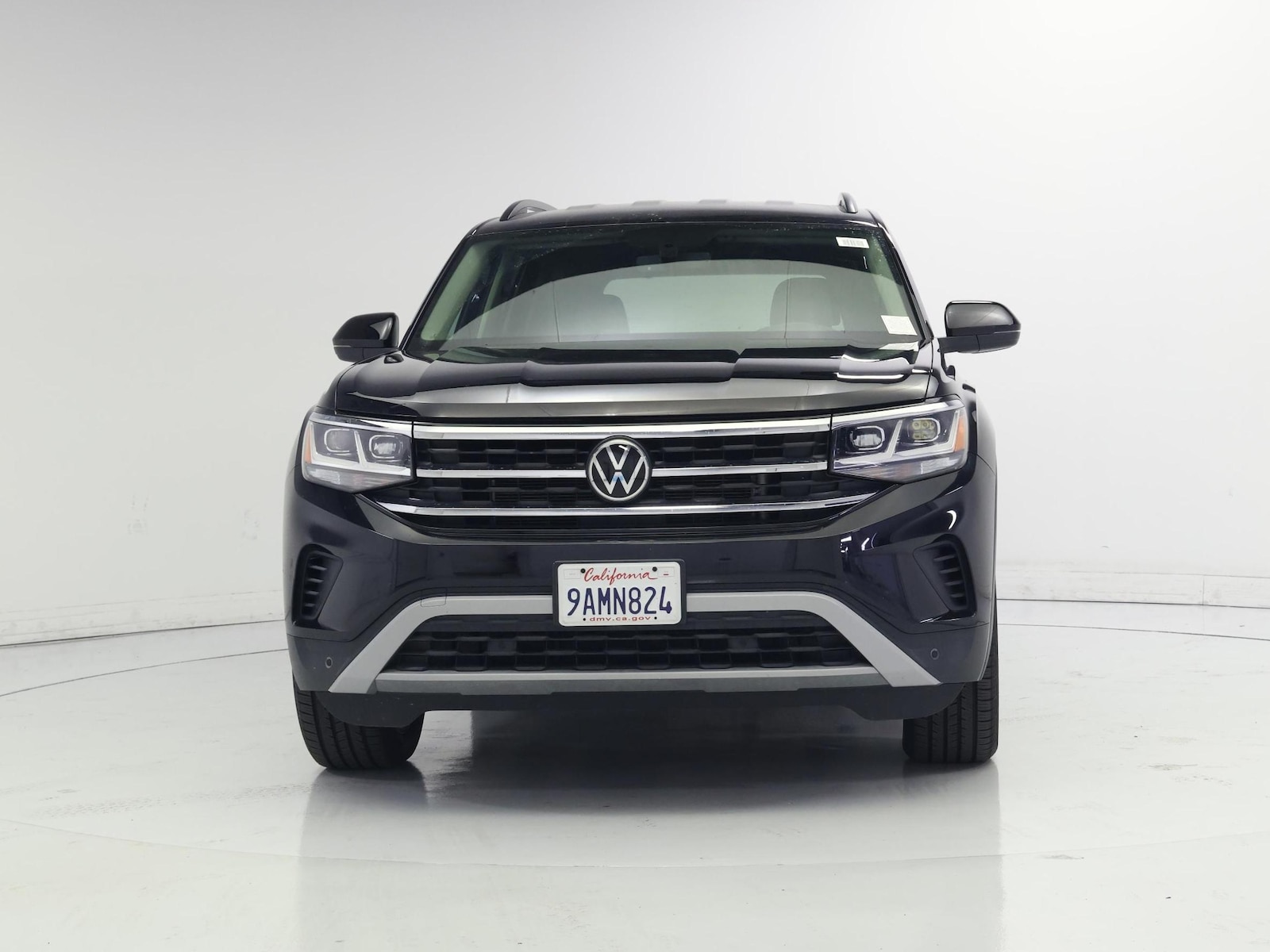 2022 Volkswagen Atlas SE w/Tech - Photo 6