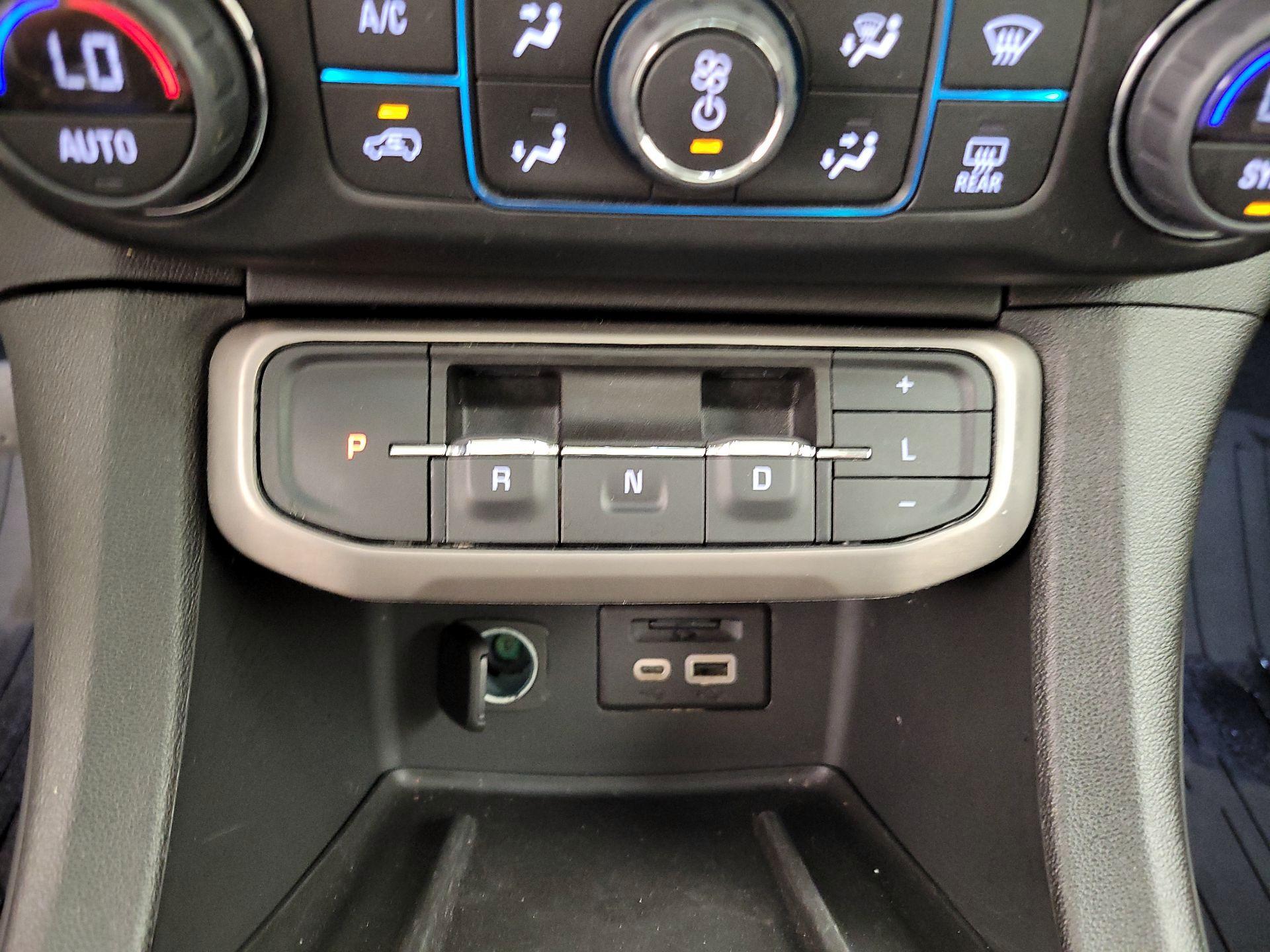 Thumbnail: 2023 GMC Acadia - 18