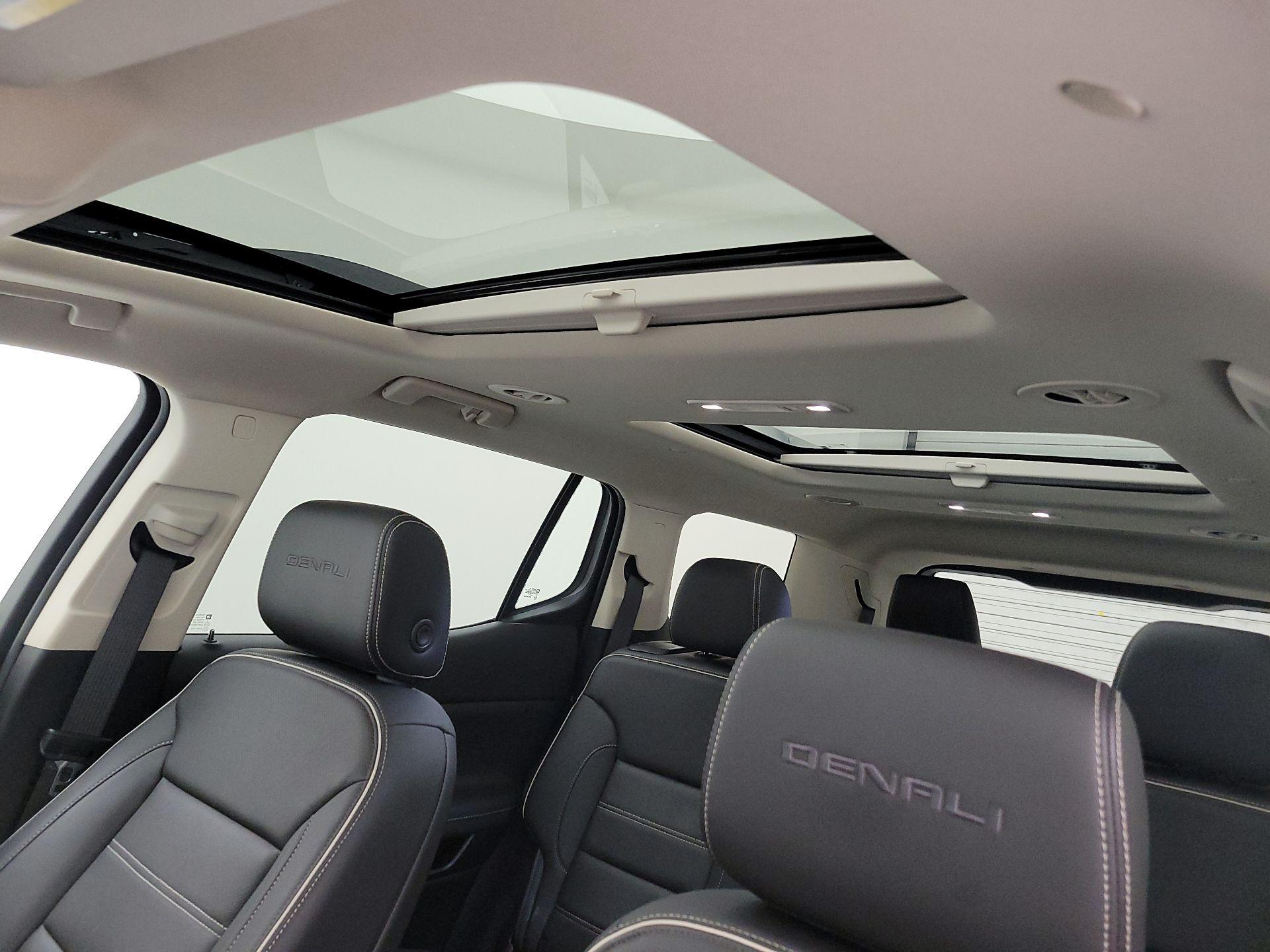 Thumbnail: 2023 GMC Acadia - 20