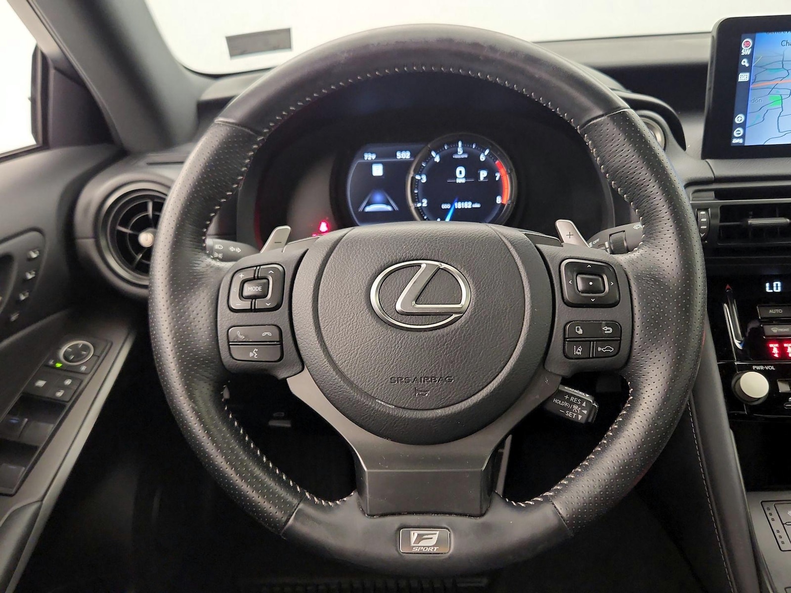 2024 Lexus IS 350 F SPORT - Photo 11