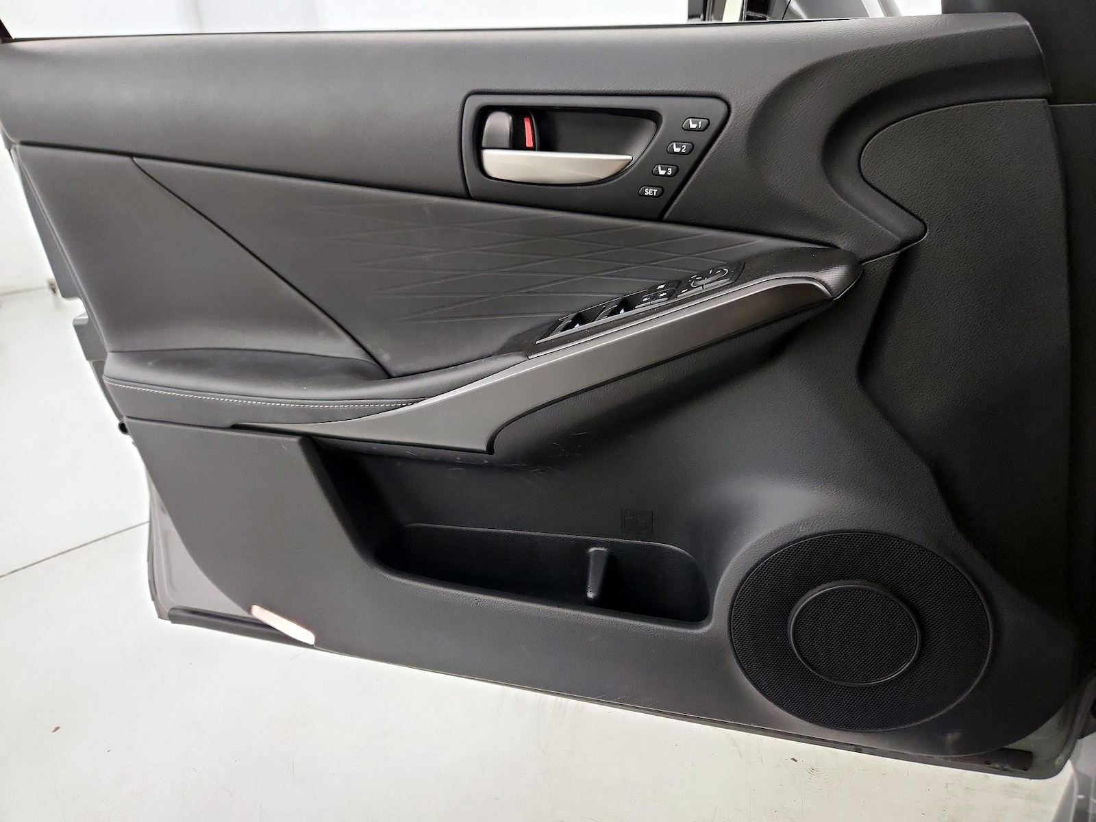 2024 Lexus IS 350 F SPORT - Photo 13