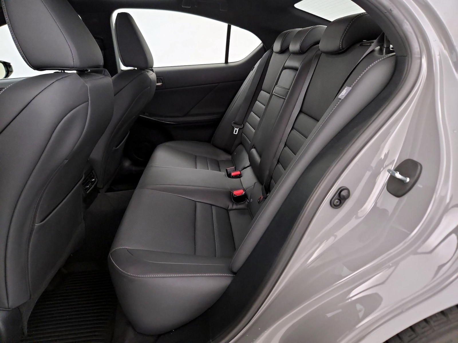 2024 Lexus IS 350 F SPORT - Photo 22