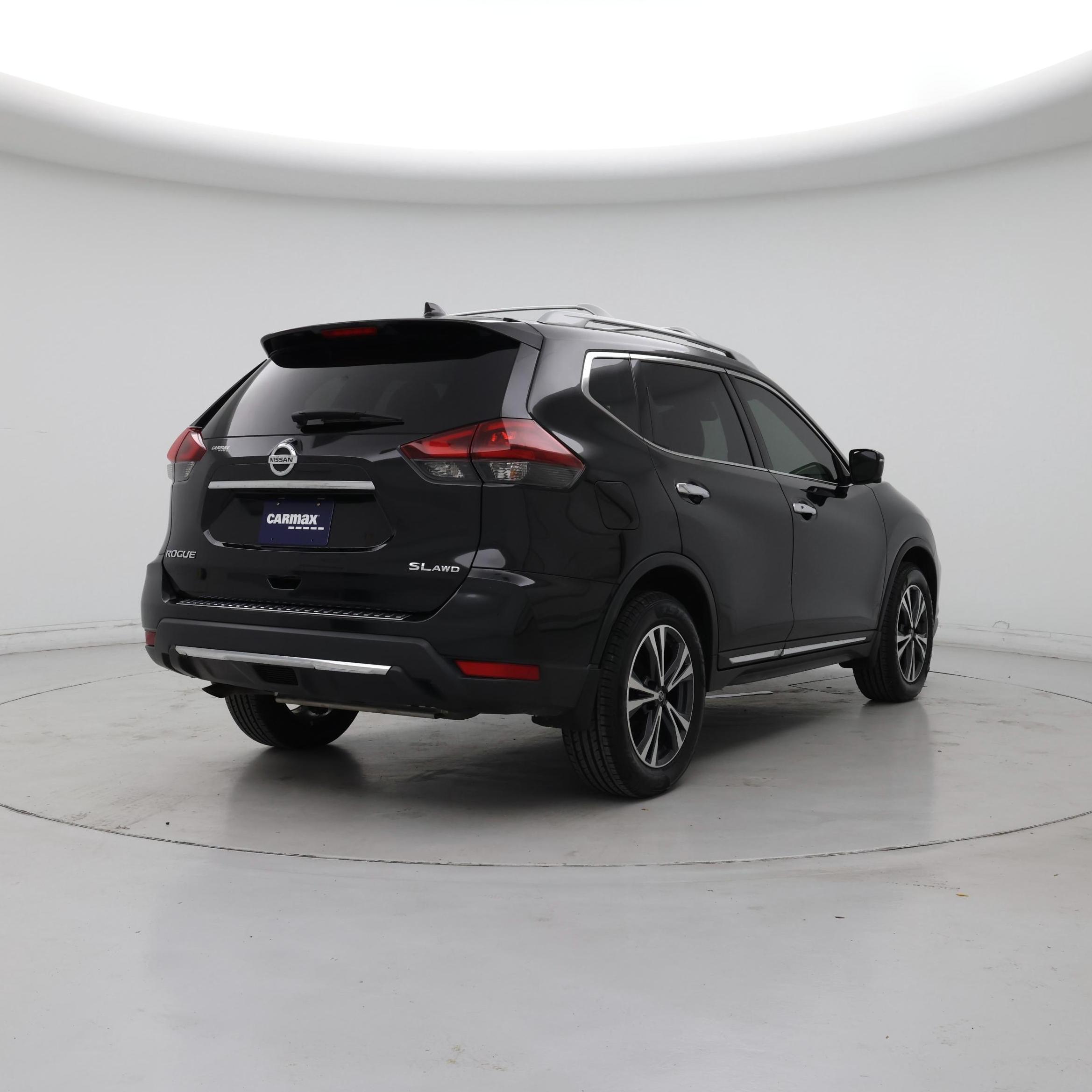 Thumbnail: 2018 Nissan Rogue - 8