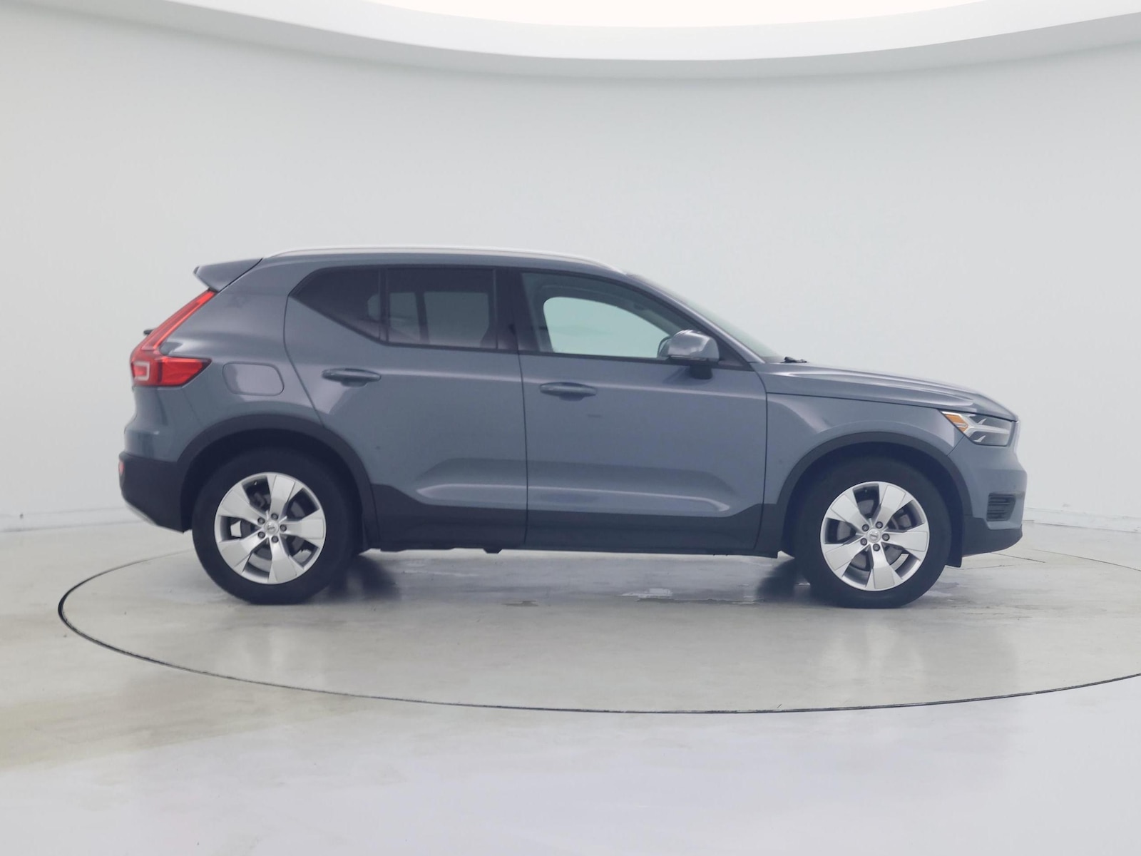 2020 Volvo XC40 Momentum - Photo 8