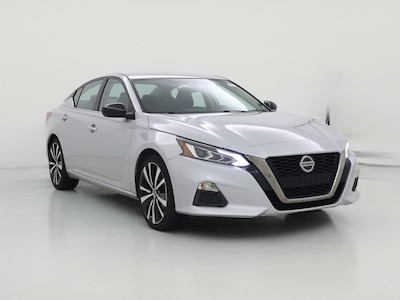 2022 Nissan Altima SR