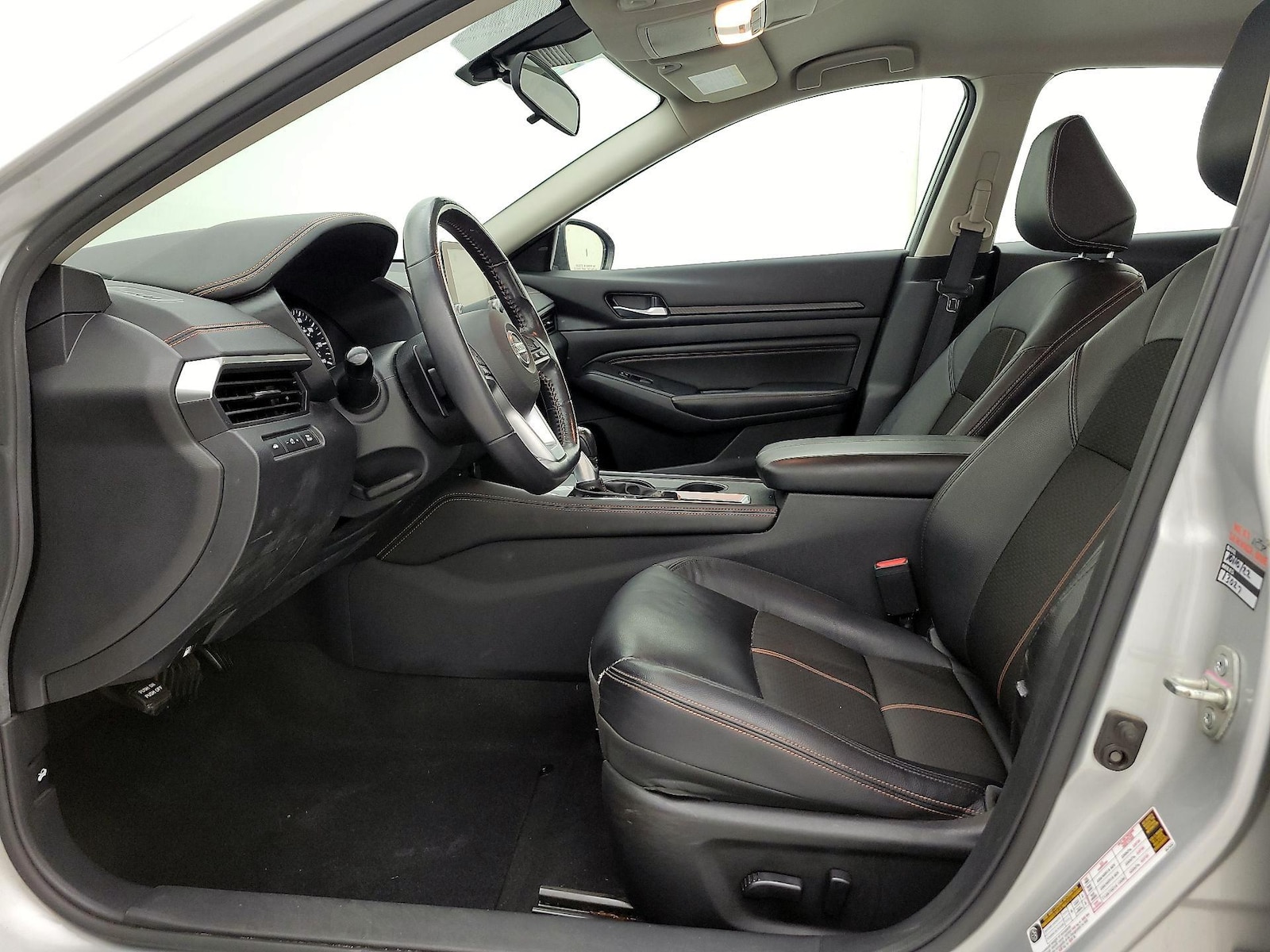 Power Seat(s) & Side Airbags